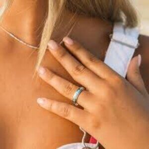 NWT - PuraVida Enamel Wave Fidget Ring (Silver)